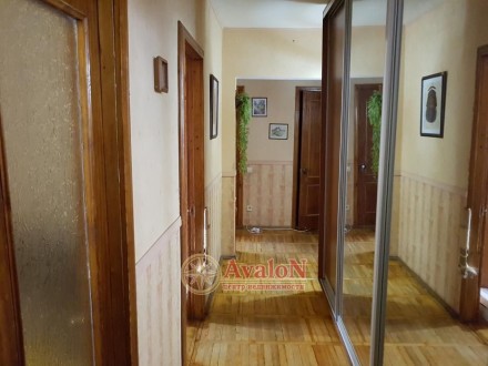 Продам уютную, светлую трёхкомнатную квартиру на Таирова. Квартира расположена н. Киевский. фото 8