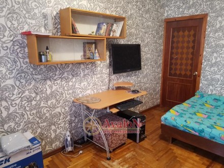 Продам уютную, светлую трёхкомнатную квартиру на Таирова. Квартира расположена н. Киевский. фото 5
