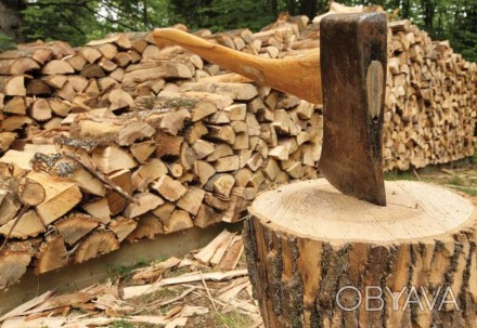 Продаются дрова в чурках и колотые!

Мягкие породы ( тополь, осина) - 600 руб/. . фото 1