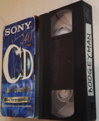 Продам видеокассету "Boogeyman" Б/У. Качество записи VHS. Состояние на фото. про. . фото 3