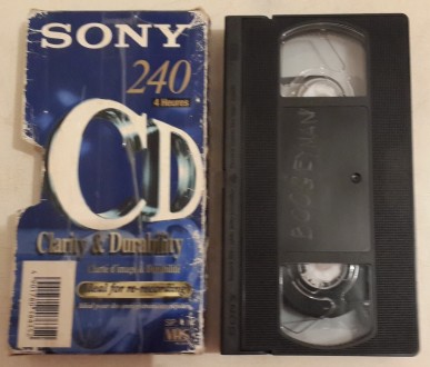 Продам видеокассету "Boogeyman" Б/У. Качество записи VHS. Состояние на фото. про. . фото 2