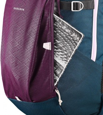 Практичный городской рюкзак повседневный 20 л. Quechua ARPENAZ 2663477 фиолетовы. . фото 11