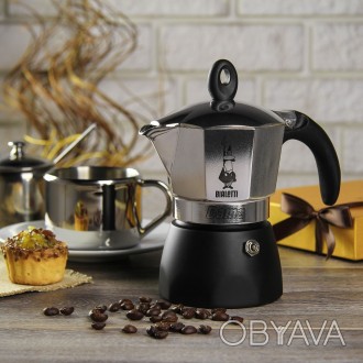 Представляем вашему вниманию специальную модель кофеварки Bialetti - Dama Gran G. . фото 1