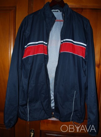 Куртку -вітрівку, 50-52 р., "Прінцесс", довж. 75 см, довж. рукава 70 см, шиина в. . фото 1