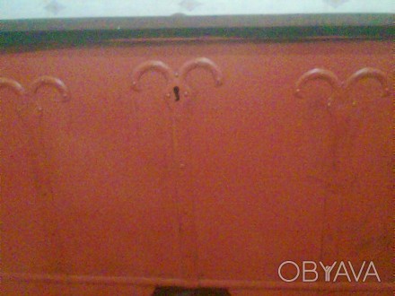 Старовинна скриня (сундук) в гарному стані. Дубова.

Відповім на всі питання.. . фото 1