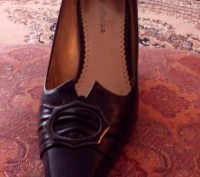 Туфли женские LM collection 
Цвет: черный
Размер: 37
Материал:  Натуральная к. . фото 4