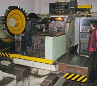Услуги по обработке металла механическим способом (механообработка): токарные, ф. . фото 2
