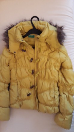 Зима куртка жёлто- лимонного цвета Benetton лилового  Rebook в прекрасном состоя. . фото 3