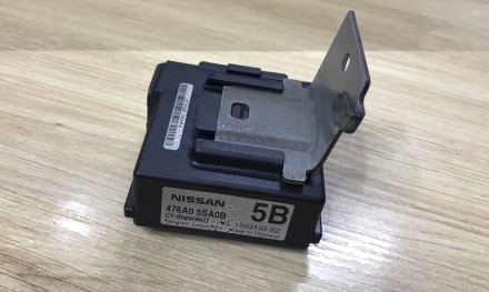 Блок , модуль торможения (контроллер ASSY-IDM) Nissan Leaf 2018 

476A0-5SA0B . . фото 2
