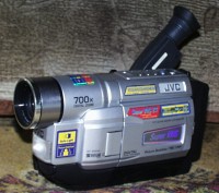 Продаю видеокамеры:

### Две Hitachi VM-C1E стандарта VHS-Compact. Обе без ком. . фото 4