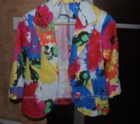 Пиджак новый, рукав 3/4 размер М.Очень красивые насыщенные цвета. . фото 2