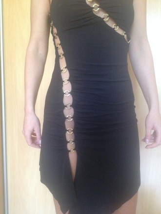 Продам роскошное платье бренда E.LOCO, размер S, с золотыми кольцами, в идеально. . фото 4