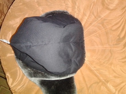 Продам практически новую  качественную детскую зимнюю шапку фирмы  " ADIDAS TECH. . фото 6