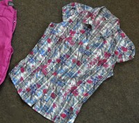 Очаровательная, приятная на ощупь рубашечка с коротким рукавом (блузка на лето),. . фото 3