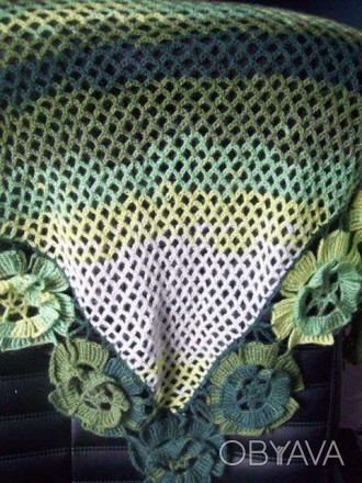 Шаль-хустка,ручноі роботи,може бути на вечірнє плаття або як шарф на верхній одя. . фото 1