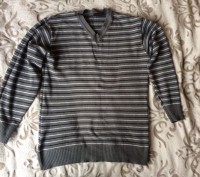 Продам чоловічий светер, в хорошому стані без дірок та плям, не покашлачений.
Р. . фото 2