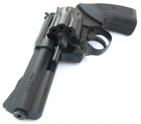 В продаже новые револьверы Флобера Kora Brno 4м

Самый правильный револьвер Fl. . фото 3