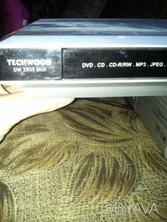 DVD плеєрTECHWOOD в хорошому стані, робочий, є пульт і тюльпани, деталі по телеф. . фото 1