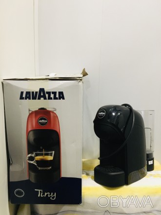 Капсульная кофе машина
Lavazza A Modo Mio Tiny, 1450 Вт, 0,75 литра
Б/У Цена 7. . фото 1