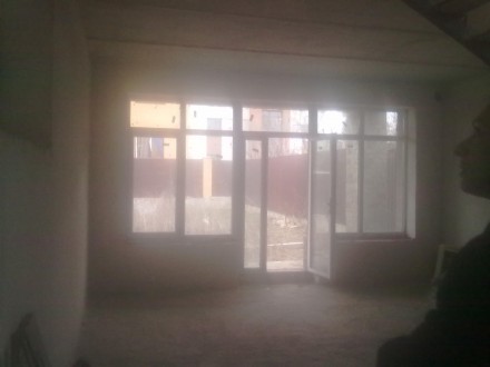 Современный новый дом построен с газоблоков и отделан клинкерным кирпичом,еврокр. Донбас Арена. фото 4