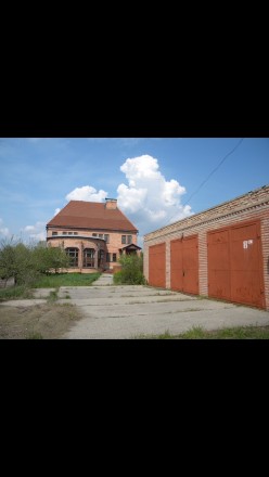 Продам  шикарный  2 эт. дом из красного кирпича в  г. Изюм общей площадью 500 м . Изюм. фото 4