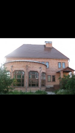 Продам  шикарный  2 эт. дом из красного кирпича в  г. Изюм общей площадью 500 м . Изюм. фото 3