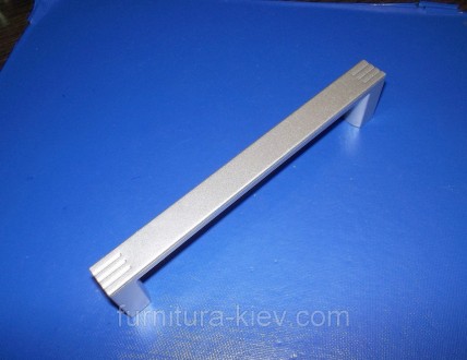 Ручка мебельная
Материал: пластмасса
Цвет: алюминий
Размер: 128мм
Длина ручки: 1. . фото 2