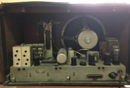 Ламповый радиоприёмник 1953г. Полностью исправный, работает. Динамик 8ГД-1РРЗ в . . фото 4