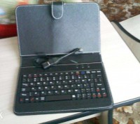 Продам чохол чорного кольору з клавіатурою для планшета сім дюймів з виходом mic. . фото 5