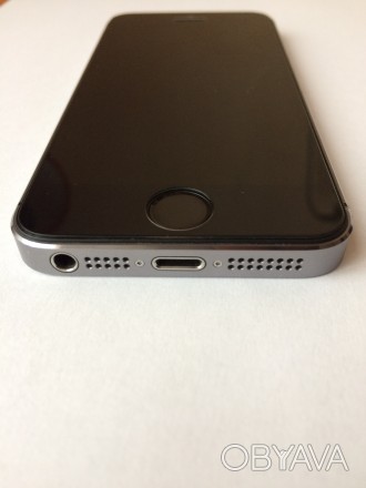 Комплект:

Телефон iPhone 5s 32gb (Space Gray);
USB кабель (не оригинал) ;
З. . фото 1