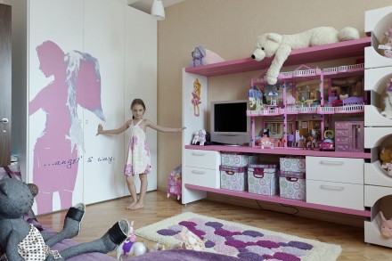 Комплект мебели для детской комнаты, вся мебель сделана по высочайшим стандартам. . фото 4