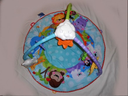 Игровой музыкальный коврик для младенца с дугами и подвесками Baby Go Fisher Pri. . фото 7