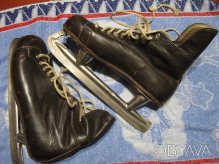 Продам хоккейные коньки, размер 42, 27 см. Отличное состояние. Ботинки - кожа.. . фото 1