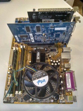 Продам Материнку Asus P5PL2 с процессором Intel Pentium 4 630 3,0 MHz + оператив. . фото 4