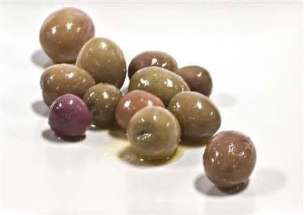 Натуральні бочкові оливки. Греція.. . фото 2