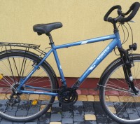 Алюмінєвий міський велосипед на 28 колесах 
Динамо втулка на передньому колесі
. . фото 2