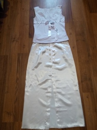 Новая нарядная белая футболочка с атласной отделкой "бантик".
Материал- коттон,. . фото 8