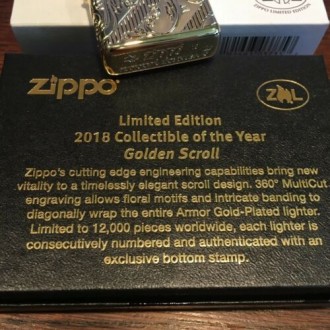 Zippo Armor 2018 Golden Scroll 29653
Армированная позолоченная бензиновая ветро. . фото 8