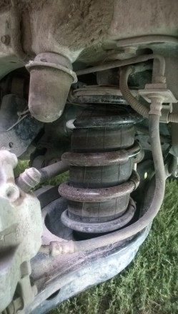 Пневмоподушки для Toyota RAV4 (пневмобаллоны в пружины). . фото 2
