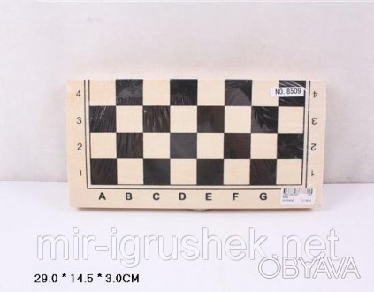Шахматы деревян. 8509 (100шт) в пакете 29*14, 5*3см. . фото 1