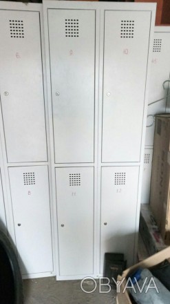 Шкаф для одежды металлический четырехкамерный, двухуровневый. Высота - 1800 мм, . . фото 1