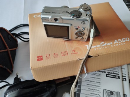 Фотоаппарат Canon PowerShot A550. Состояние отличное ! Матрица фотоаппарата 1/2,. . фото 12