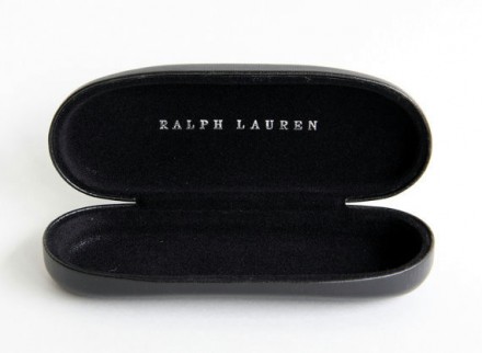 RALPH LAUREN

Знаменитый американский дизайнер одежды, обуви и аксессуаров.

. . фото 7