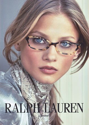 RALPH LAUREN

Знаменитый американский дизайнер одежды, обуви и аксессуаров.

. . фото 8