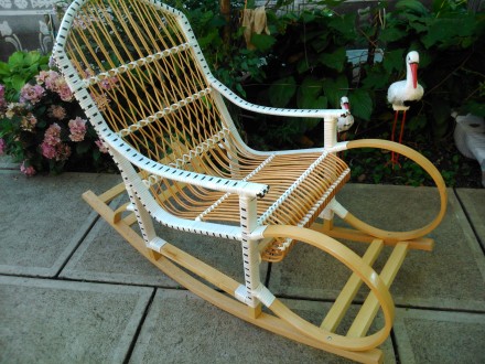 Кресло-качалка плетеное из лозы ручной работы, размеры: длина 1,20, ширина 60, в. . фото 2