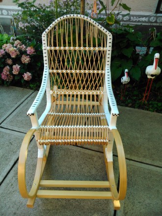 Кресло-качалка плетеное из лозы ручной работы, размеры: длина 1,20, ширина 60, в. . фото 3