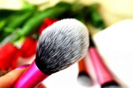 Кисть Blush brush идеально справляется со всеми сухими текстурами. Используется . . фото 8