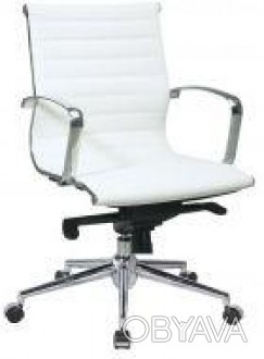 Кресло офисное, средняя спинка, сидение из прошитого кожзама, механизм ТИЛТ, хро. . фото 1