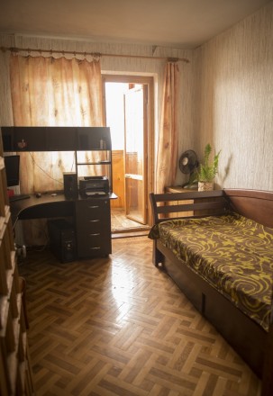 В СРОЧНОЙ продаже просторная 4-х комнатная квартира 85 кв.м. с красивым видом на. Киевский. фото 4