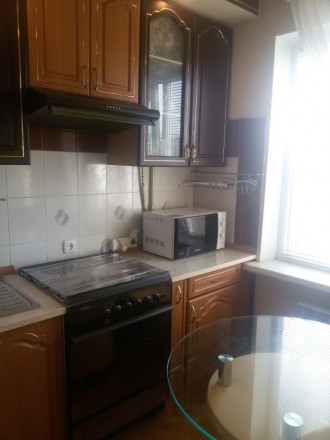 Продается двухкомнатная раздельная квартира,в Дарницком районе,возле метро Дарни. . фото 9